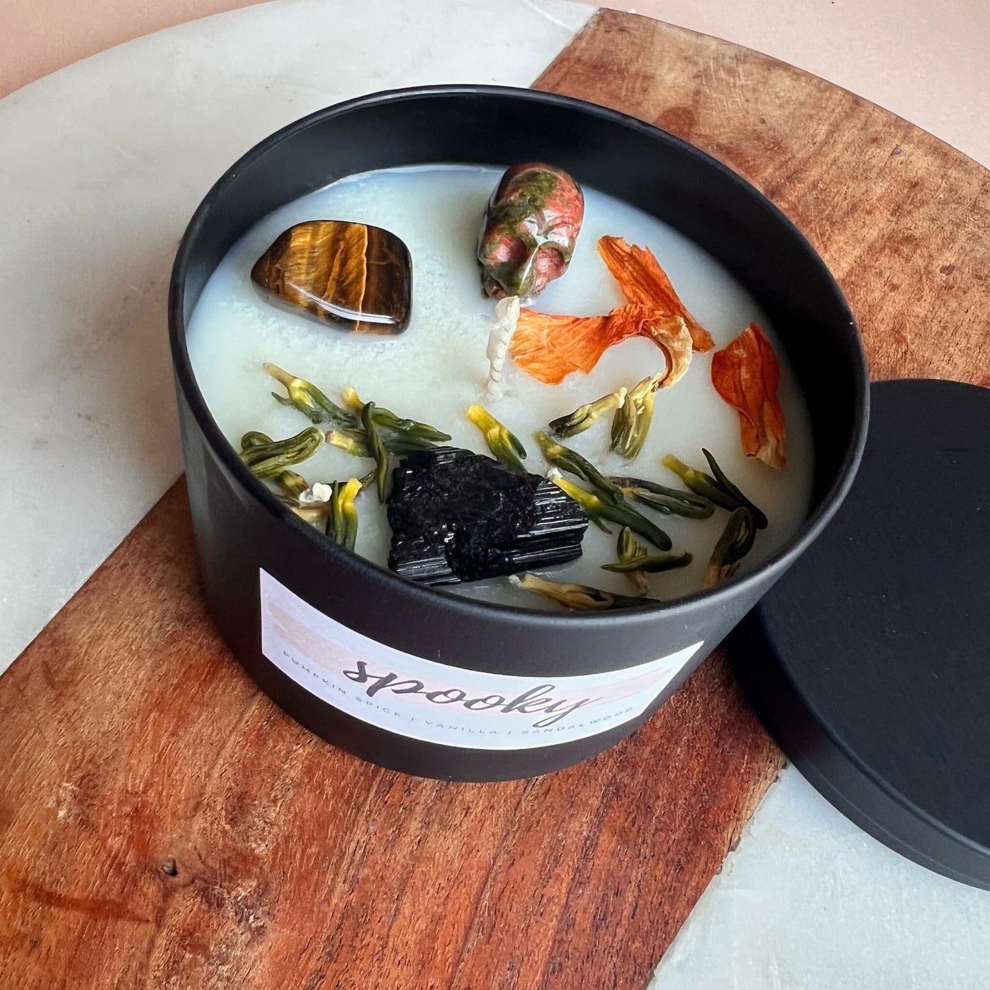 SPOOKY HORROR HALLOWEEN Candle with Unakite Crystal Skull | Soy Wax Intention Candle | Manifestation Candle with Crystals