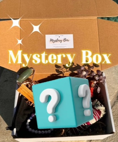 MOON+HEART MYSTERY BOX MINDFULNESS BOX