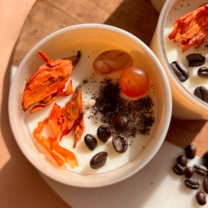 COFFEE LOVER Intention Candle | Carnelian | Scent: Sweet Coffee, Vanilla & Cashmere