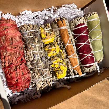 Sage Bundle of 6 | Cleansing Sage | Smudge kit | White Sage | Smoke Cleanse | Smudge sticks